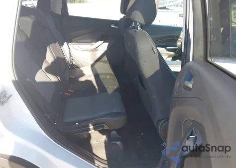 2017 Ford Escape Se z USA, uszkodzony, nr VIN 1FMCU0G96HUC47710